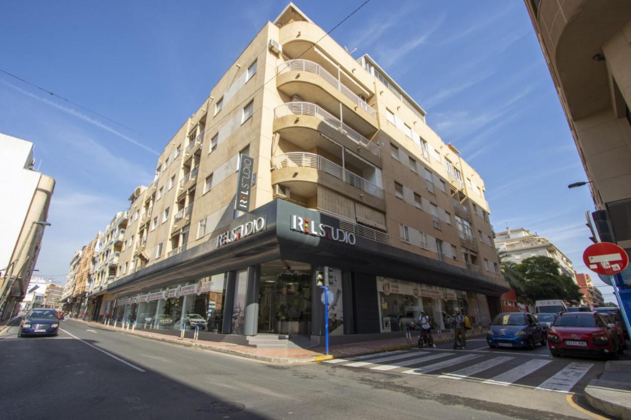 Alegria Id40 Apartment Torrevieja Bagian luar foto